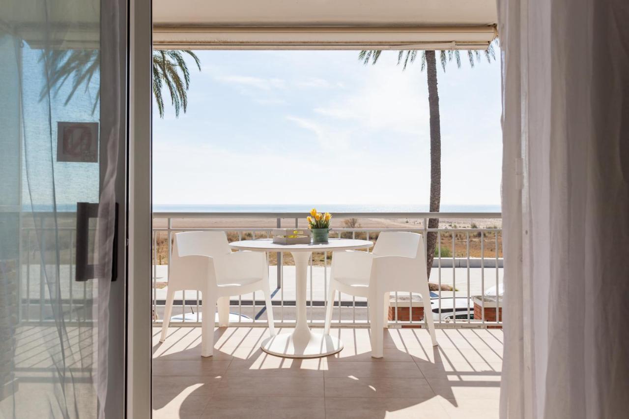 Amura Be my Guest Castelldefels Exterior foto